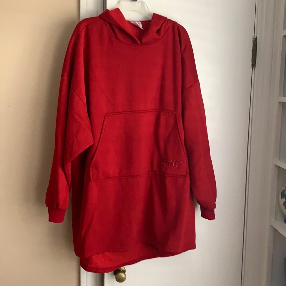 Comfy. Red.